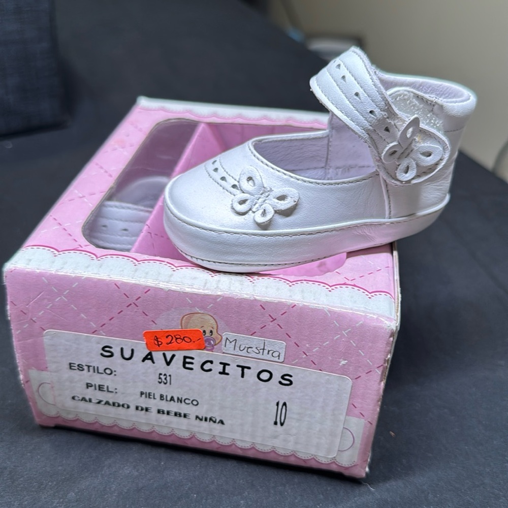Baby shoes